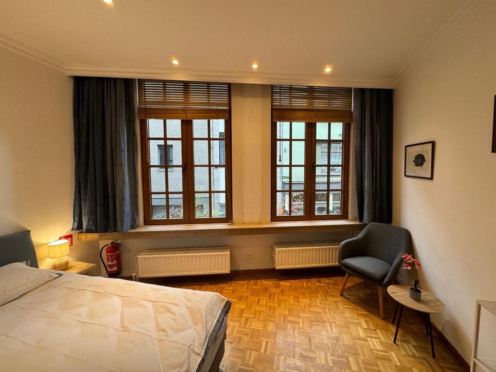 Two Bedroom Loft In The City Center By The Meir Антверпен Екстериор снимка
