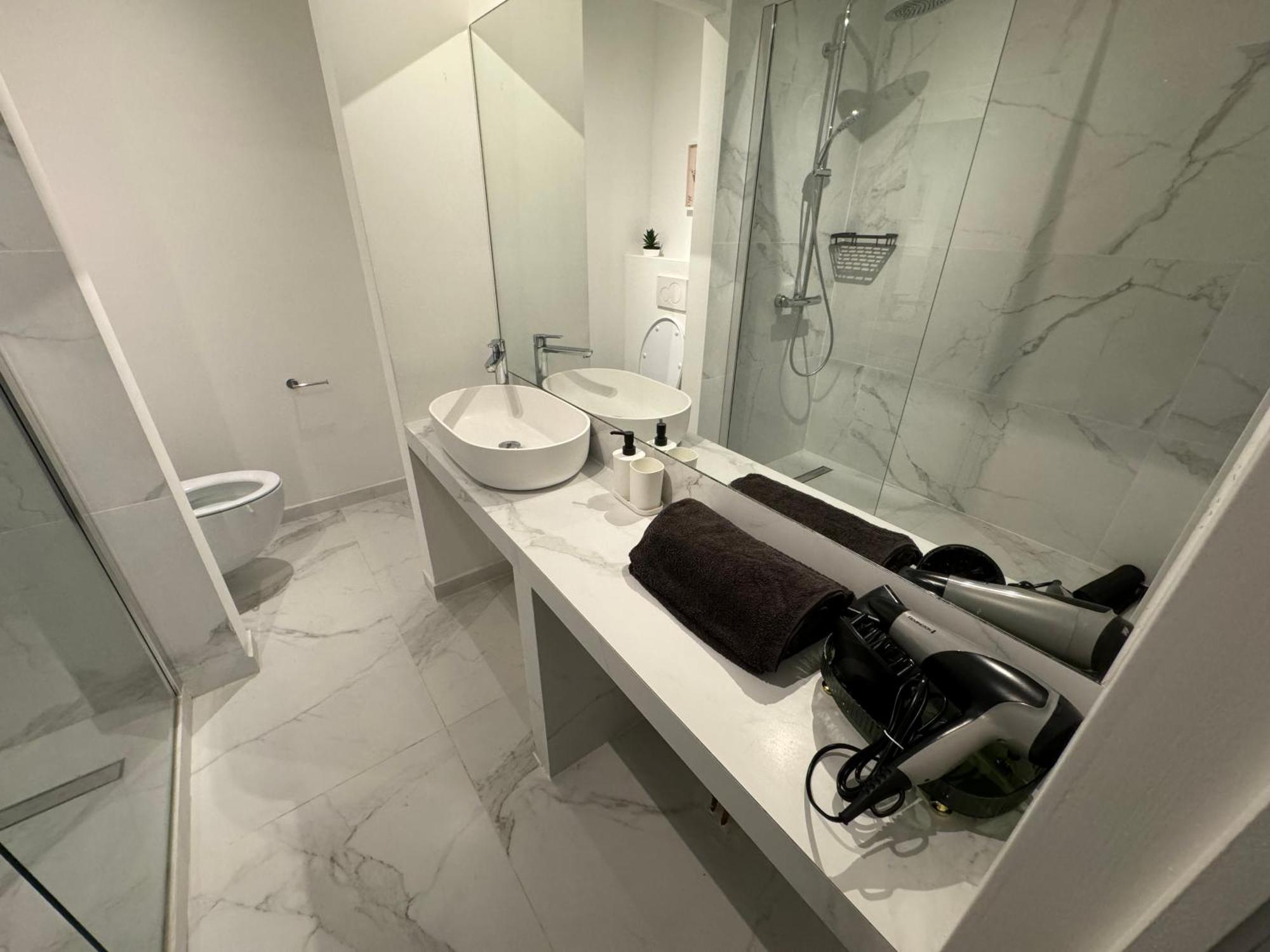 Two Bedroom Loft In The City Center By The Meir Антверпен Екстериор снимка