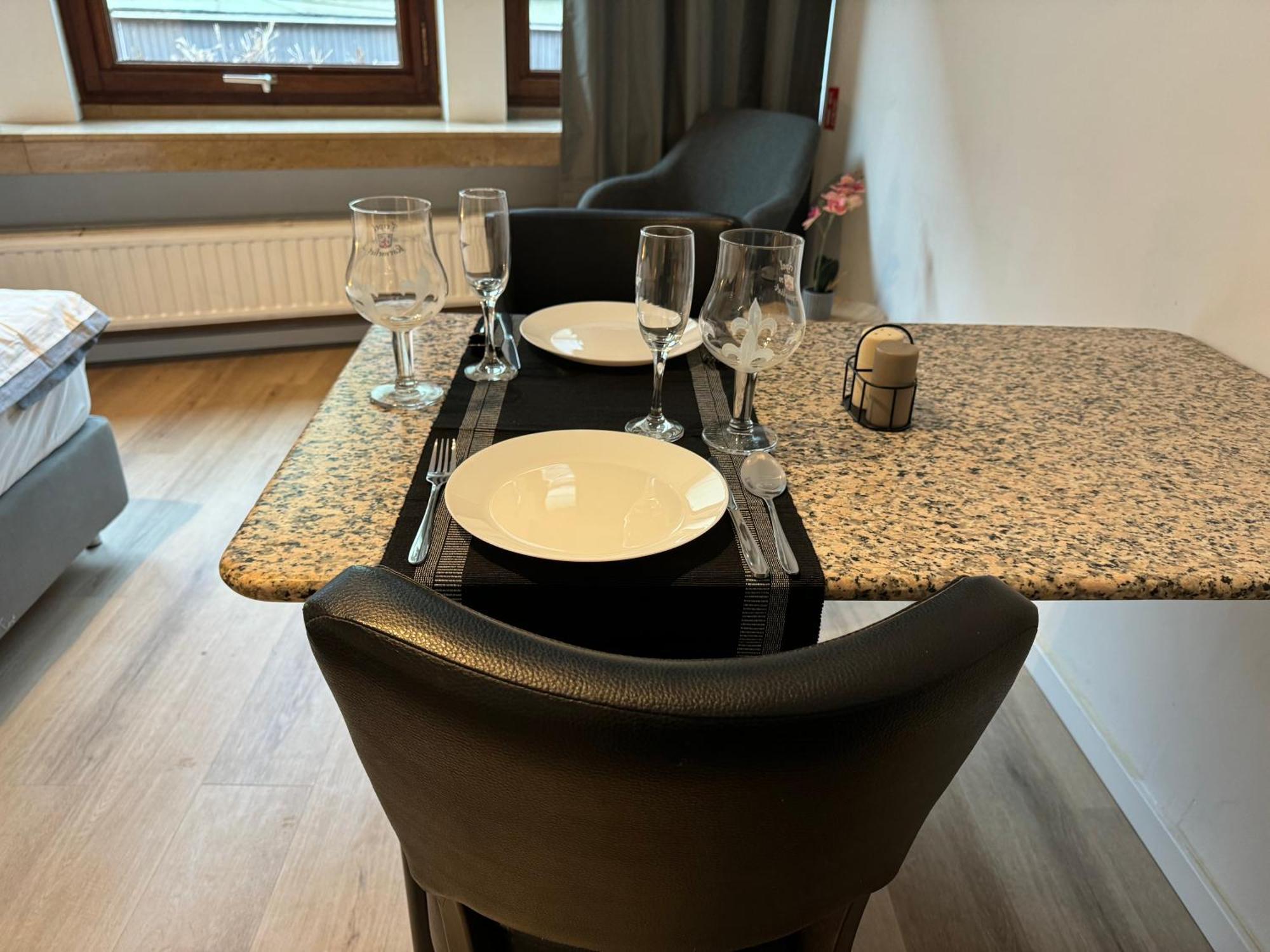 Two Bedroom Loft In The City Center By The Meir Антверпен Екстериор снимка