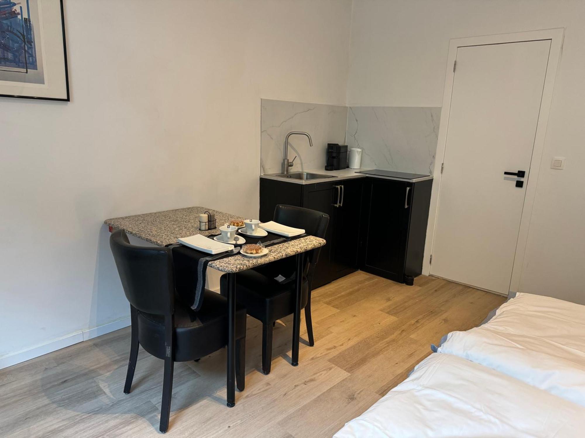 Two Bedroom Loft In The City Center By The Meir Антверпен Екстериор снимка